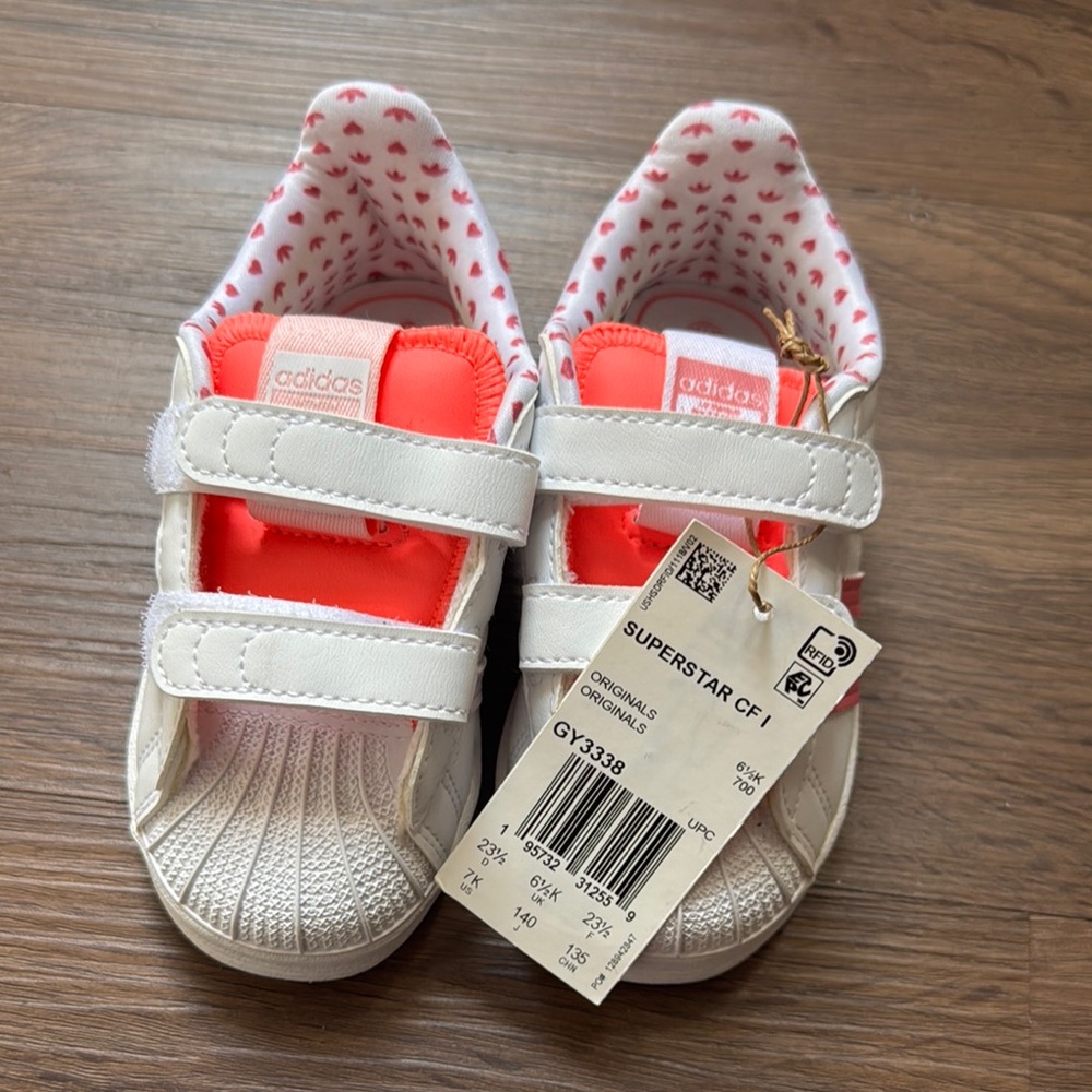 Adidas White and Pink Sneakers with Polka Dot Lining. Superstar CF1 GY3338